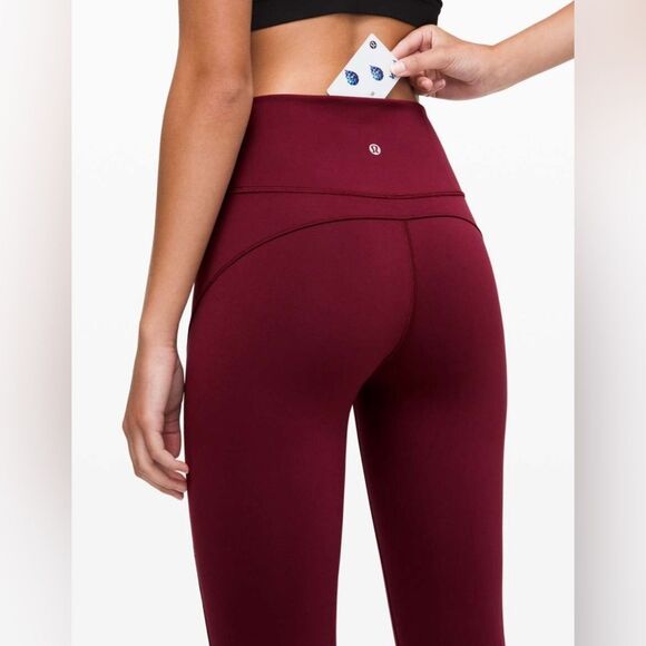 Lululemon in movement leggings - Picture 1 of 4